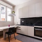 Appartement Youhosty - Zanella 68 *